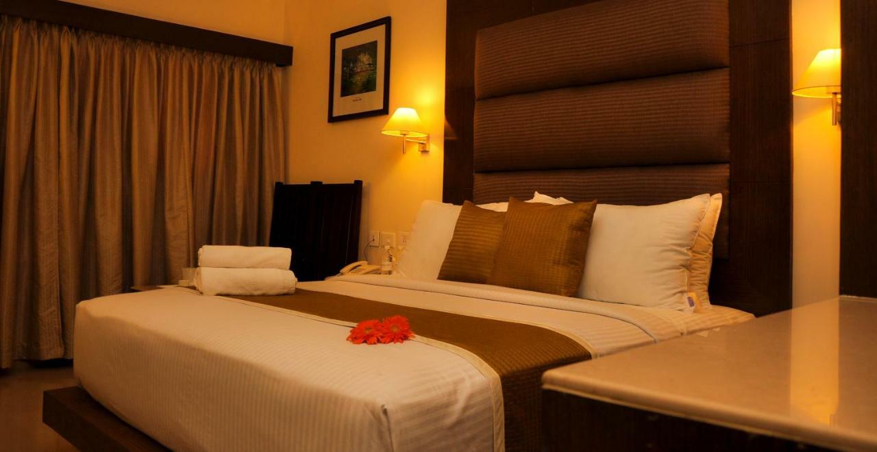 Hotel The Gopinivas Grand Kanyakumari Exterior foto